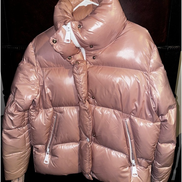 WOMEN COATS - Picture 7 of 8